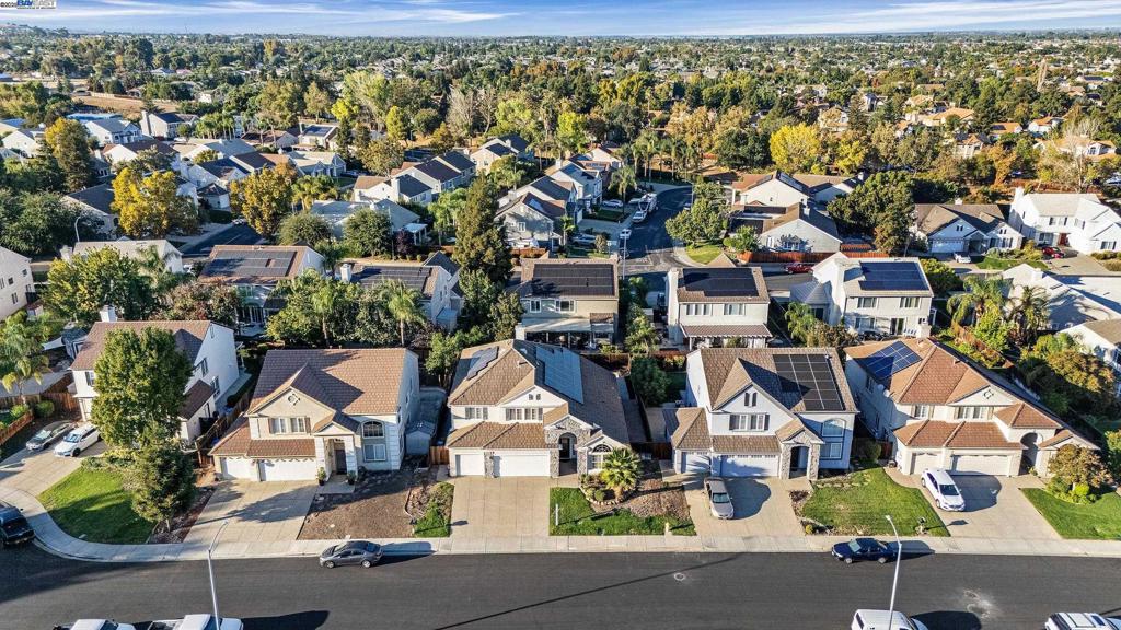 PULTE HORIZONS - Residential