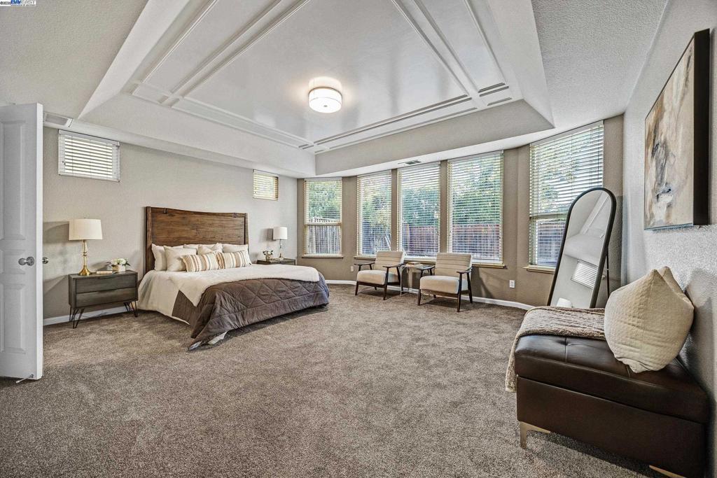 PULTE HORIZONS - Residential