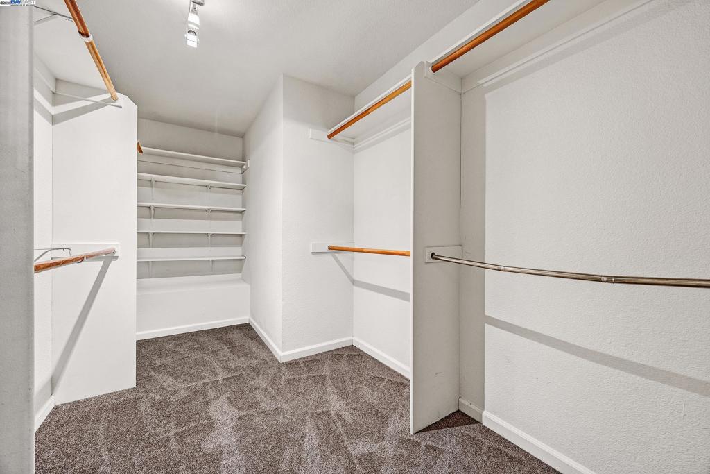 PULTE HORIZONS - Residential