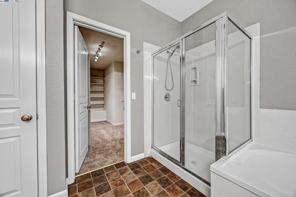 PULTE HORIZONS - Residential
