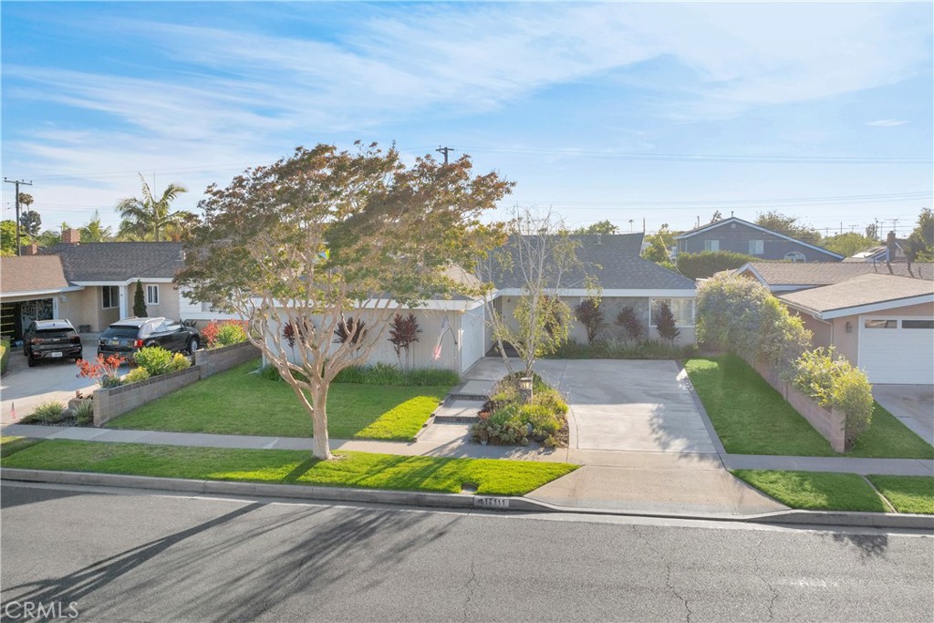Spacious Home on Reagan Street in the Rossmoor Highlands.
Welcome to 12111 Reagan St, a beautifully maintained 3-bedroom, 3-bathroom home offering 1,921 sq ft of living space on a generous 7,840 sq ft lot. Located in one of the most sought-after neighborhoods, this home provides plenty of room for relaxation, entertainment, and family life.
The primary bedroom at the back of the house offers privacy and convenience, with a back door that opens directly to the sparkling pool—ideal for easy access to outdoor relaxation and fun.
The home features a well-designed layout, with 2 bedrooms at the front of the house and the Primary bedroom at the back.
Upon entering, you’ll be greeted by a formal dining room, which flows seamlessly into the kitchen and living room—creating a wonderful space for family gatherings and entertaining. The home also includes a separate family room, offering versatility for various uses.
The property is meticulously cared for, with gorgeous landscaping that adds to the curb appeal. The large square footage and well-thought-out floor plan make this a rare find in such a fantastic neighborhood with top-rated schools.
This home truly offers an exceptional living experience; schedule a showing today and see all that this wonderful property has to offer!