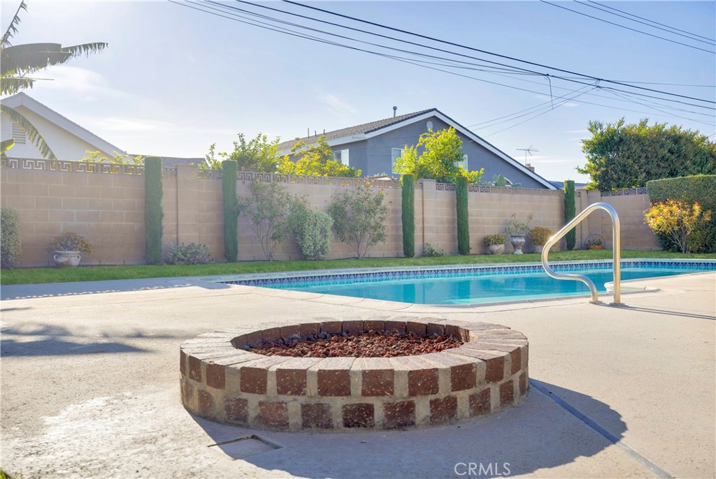 Rossmoor Highlands - Residential