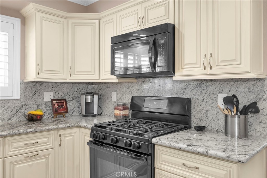 Rossmoor Highlands - Residential