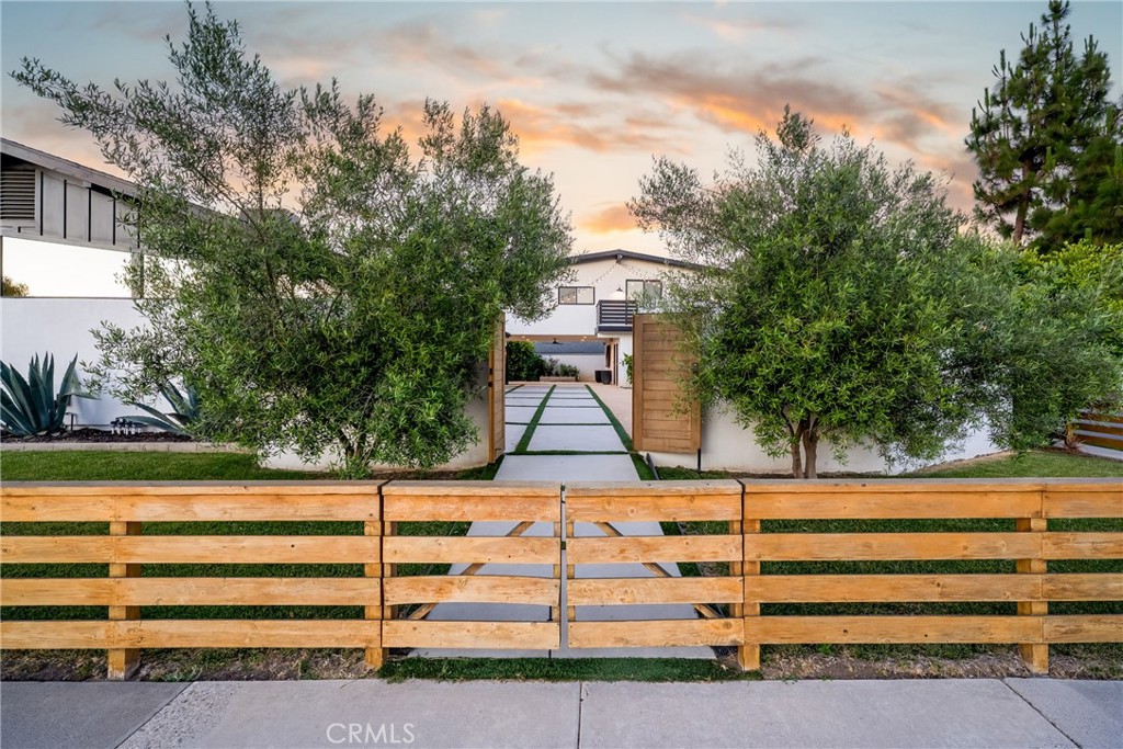 3000 Country Club Drive