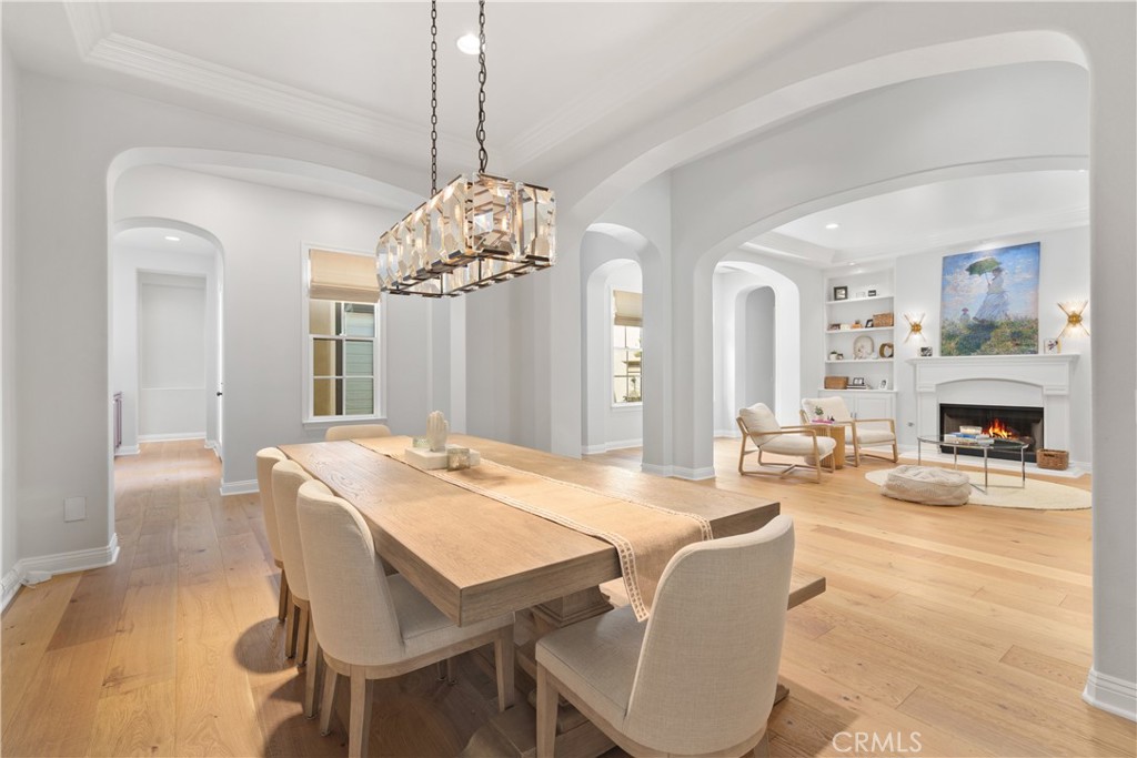 598 N Conejo School Road