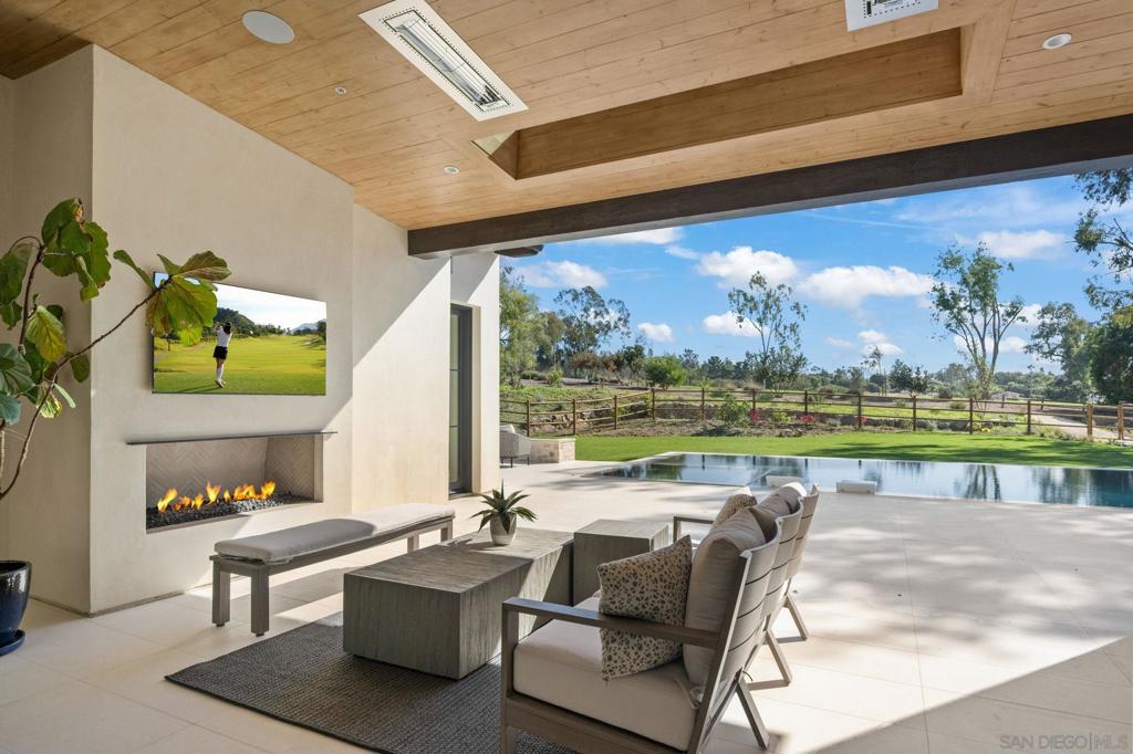 Rancho Santa Fe - Residential