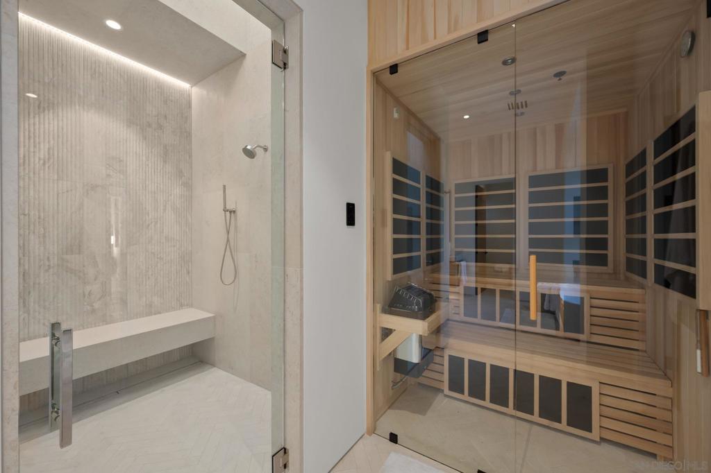 Rancho Santa Fe - Residential