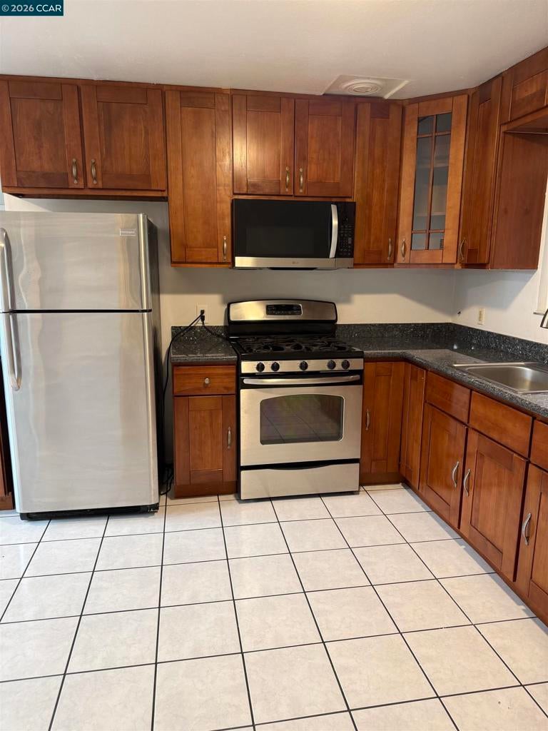 365 Pinole Ave