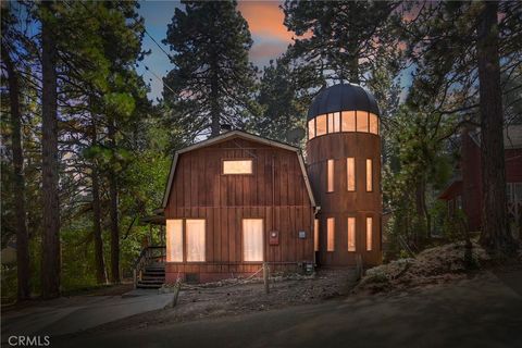 31867 Wagon Wheel Drive Running Springs CA 92382