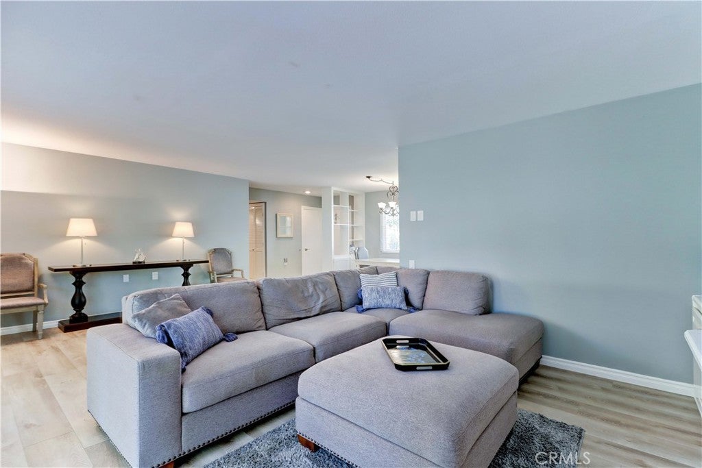 5507 Paseo Del Lago W B