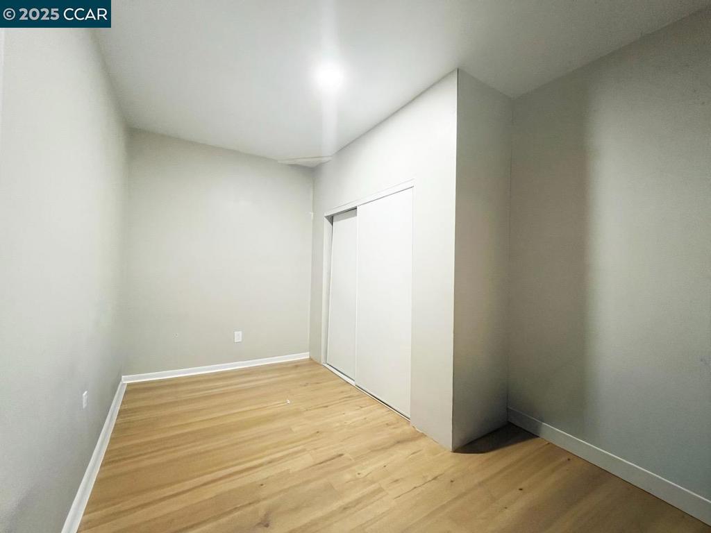 OAKLEY - Residential