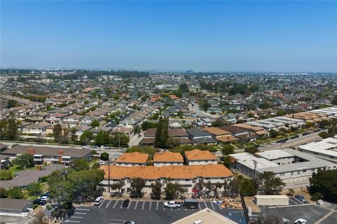 Photo of 3008 W 235th ST, Torrance, CA 90505 (MLS # TR26104541)