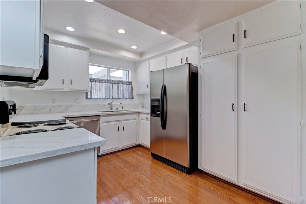 3242 San Amadeo 3F
