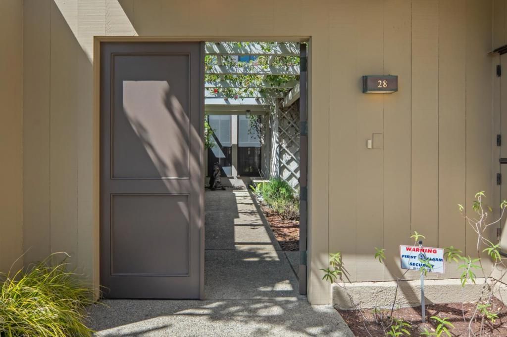 Photo of 28 Spanish Bay Circle #28, Pebble Beach, CA 93953 (MLS # ML82045628)