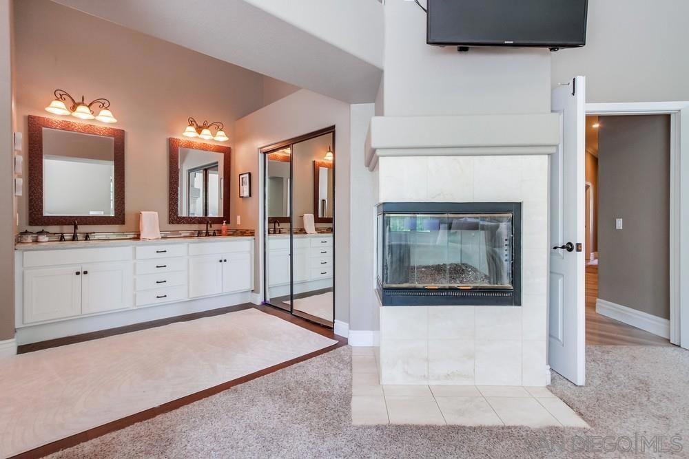 Southwest Escondido - Residential Lease