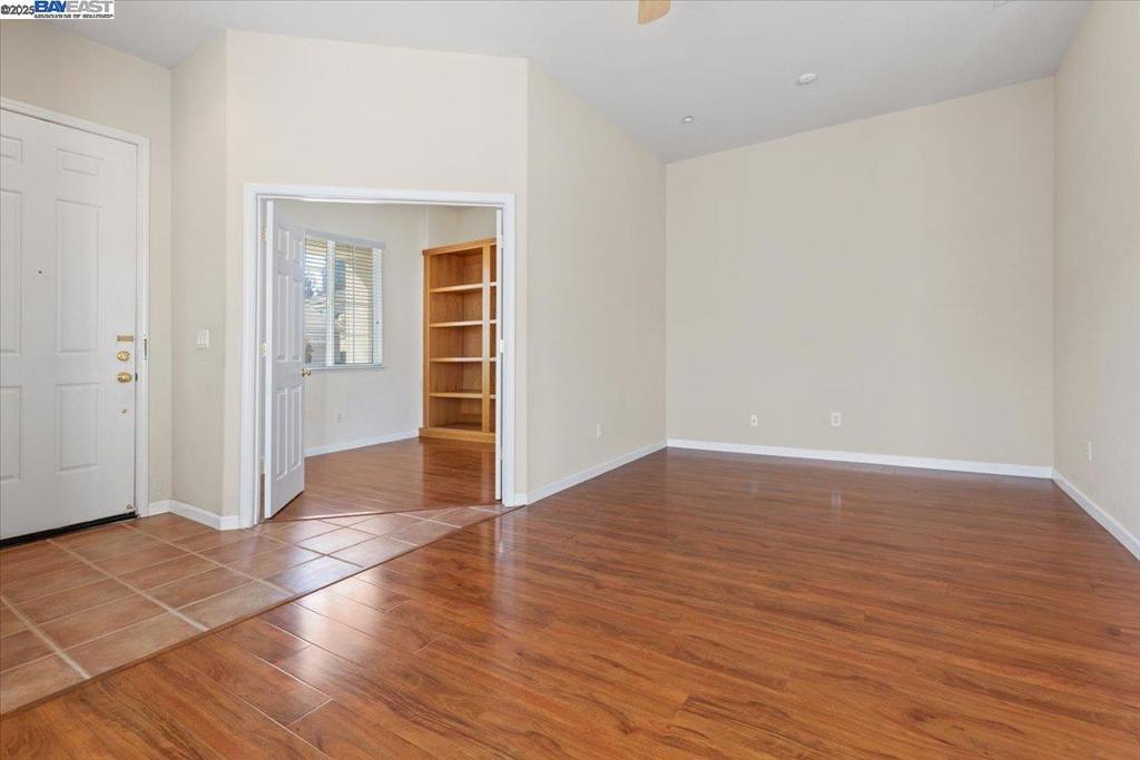 BRENTWOOD - Residential