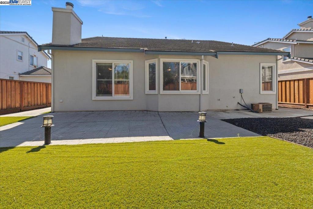 BRENTWOOD - Residential