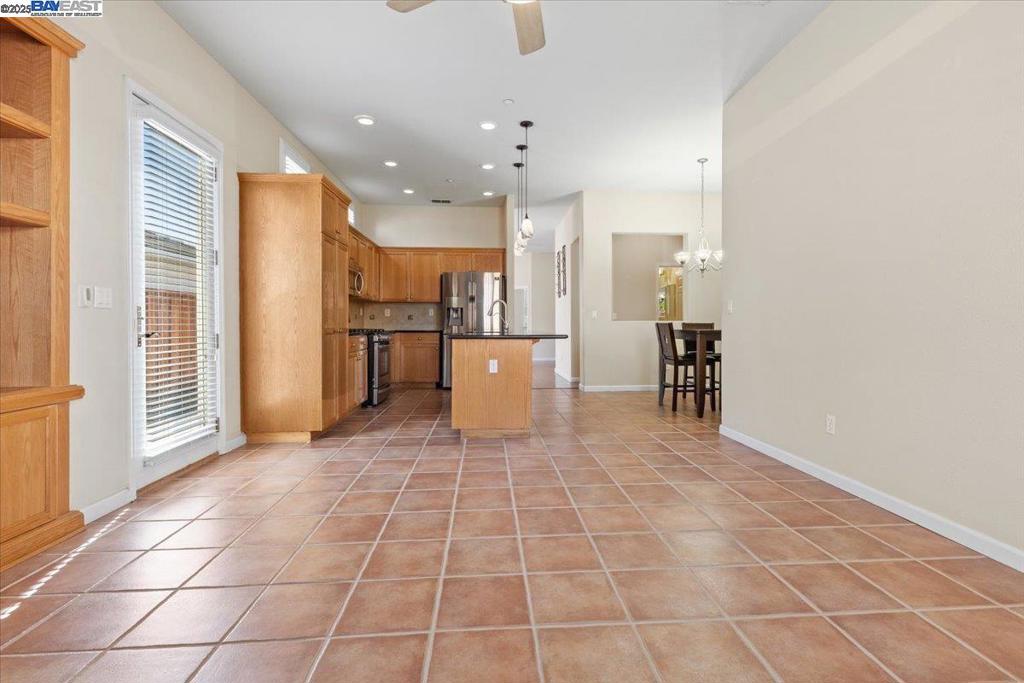 BRENTWOOD - Residential