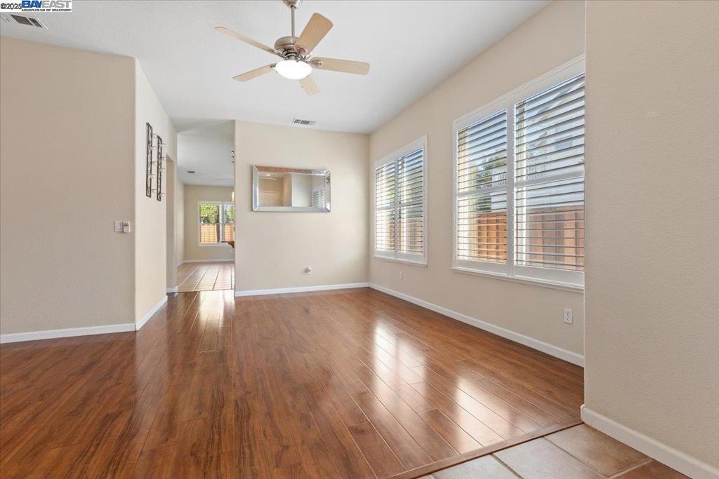 BRENTWOOD - Residential