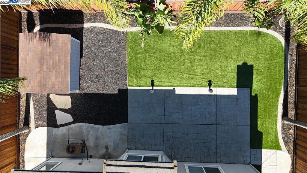 BRENTWOOD - Residential