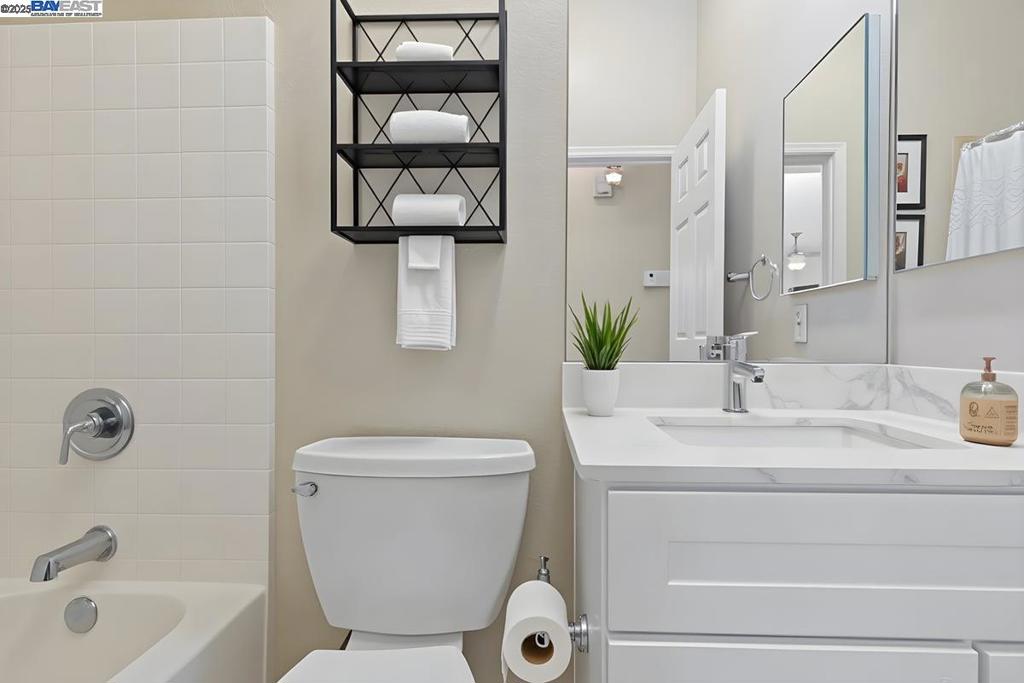 BRENTWOOD - Residential