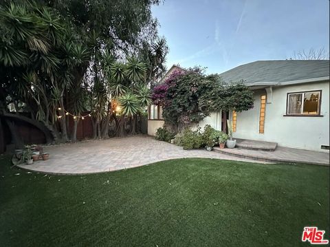 Photo of 4001 Chevy Chase Drive, Los Angeles, CA 90039 (MLS # 26646387)