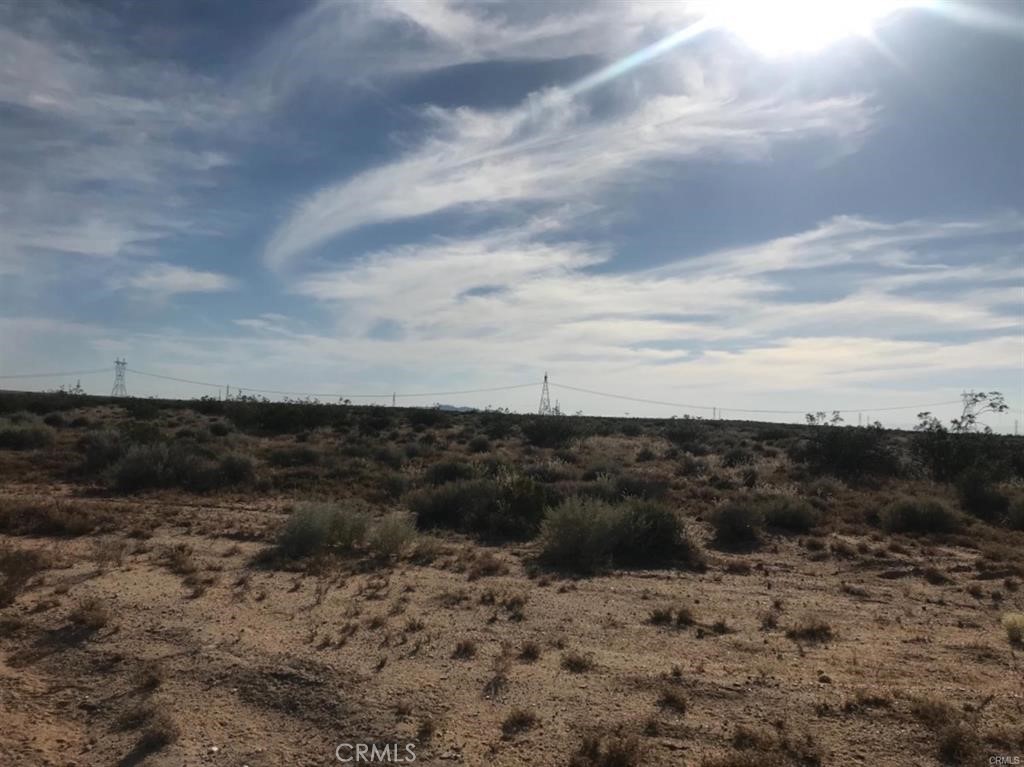 Nice level lot for your future development. This lot is not far from Kramer corner and HWY 58. Beautiful views and not hard to access. This is a great investment for anyone who is looking to add to their portfolio.