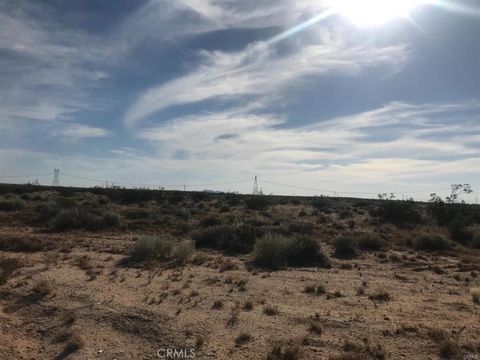 Photo of 0 Pecos Avenue, Adelanto, CA 92301 (MLS # HD25182237)