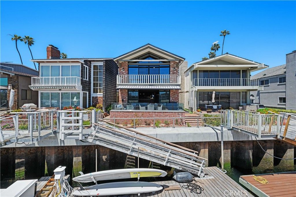 Photo of 5625 E Corso Di Napoli, Long Beach, CA 90803 (MLS # PW25239594)