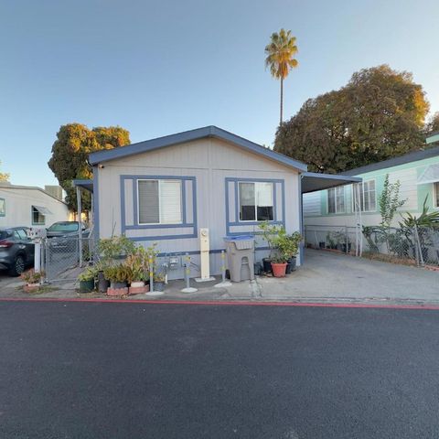 Photo of 2855 Senter Road, San Jose, CA 95111 (MLS # ML82026493)