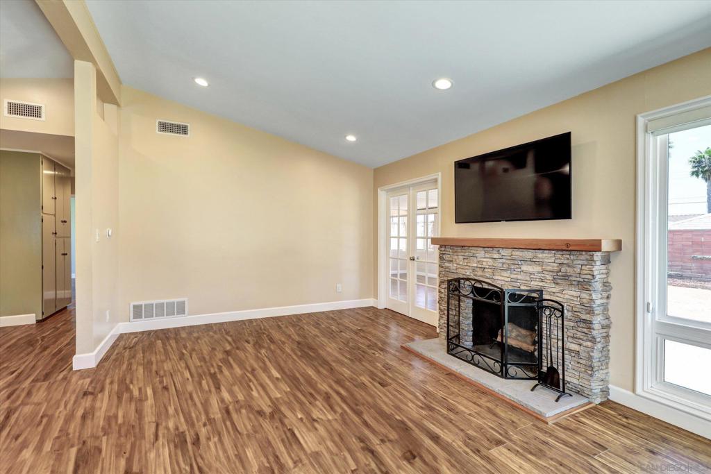 3894 Mount Blackburn