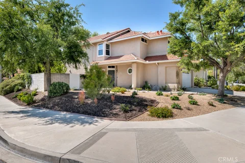 MLS: SR26123613