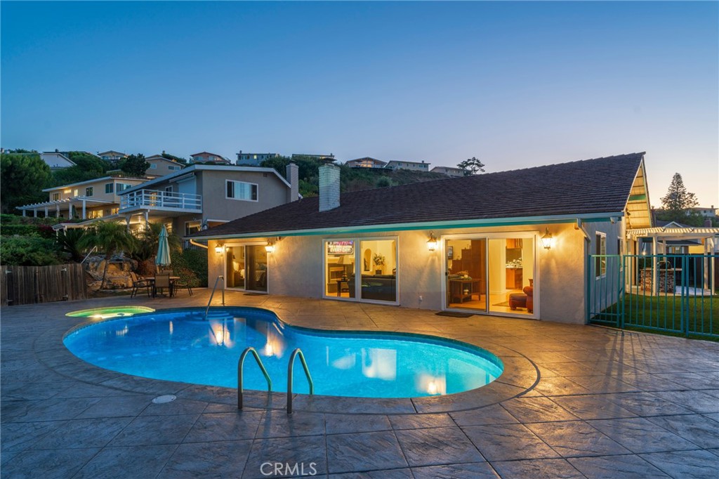 27138 Diamondhead Lane