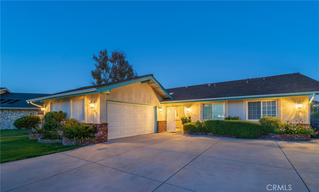 27138 Diamondhead Lane