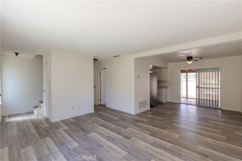 3485 Columbia