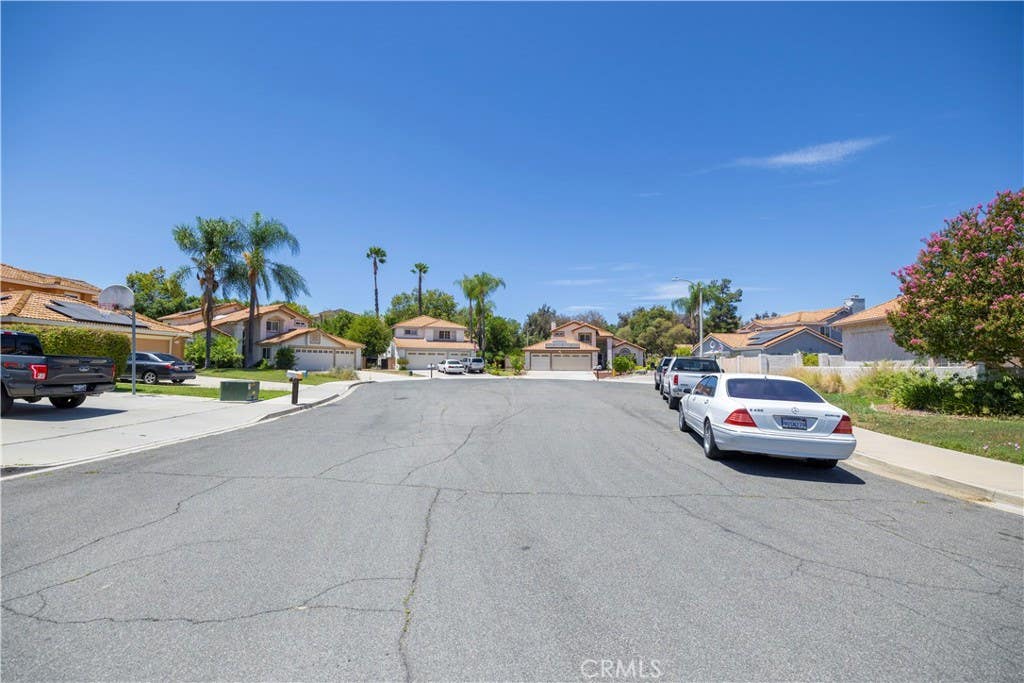 Photo of 40299 Atmore Court, Temecula, CA 92591 (MLS # SW26157445)