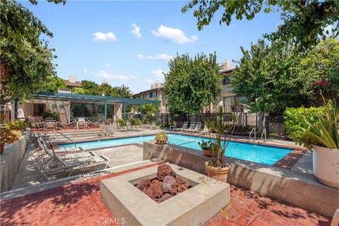 Tiny photo for 7137 Shoup Ave #39, West Hills, CA 91307 (MLS # SR26220382)