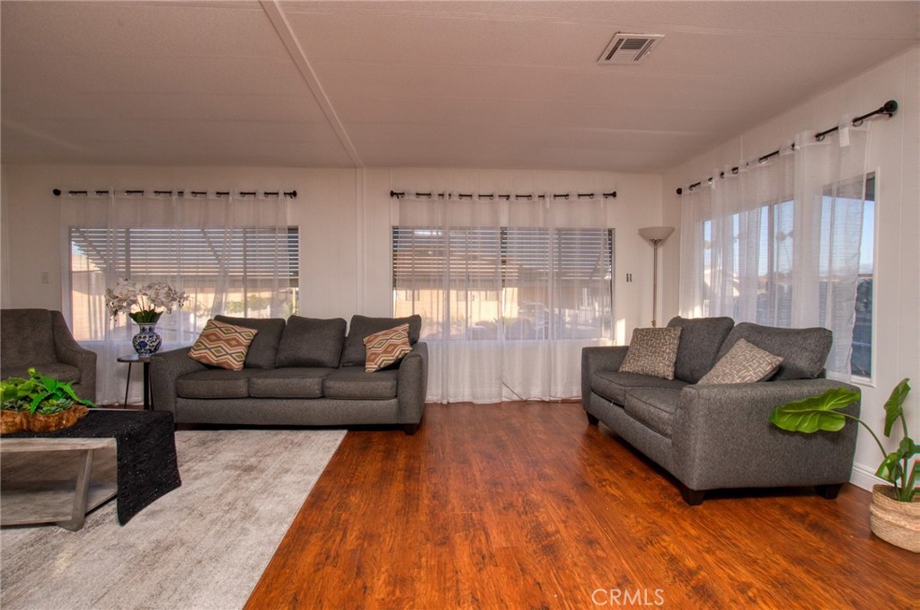 1065 Lomita Blvd 331
