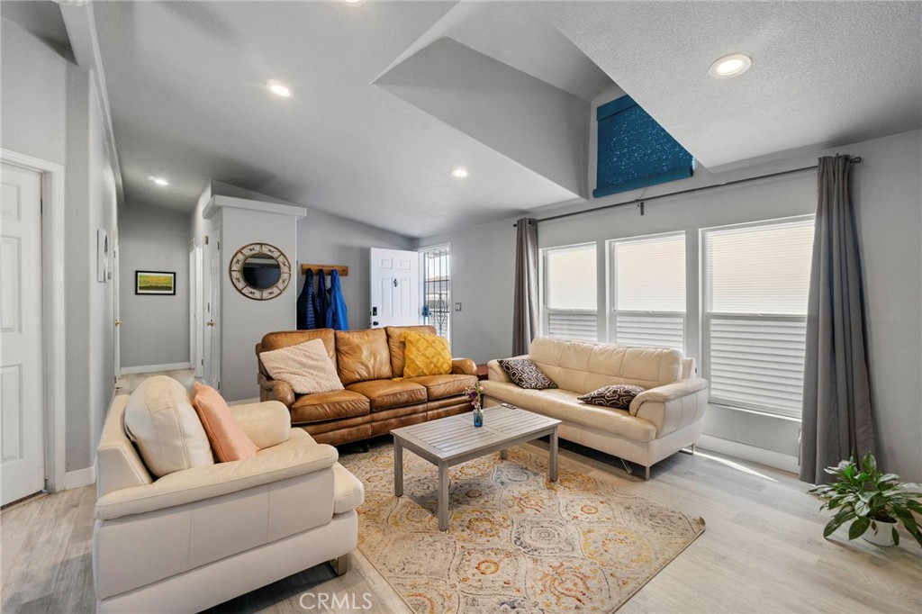 23301 Ridge Route Drive 118
