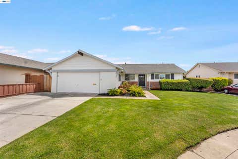 Photo of 4820 Louise Ct CT, Fremont, CA 94536 (MLS # 41145434)