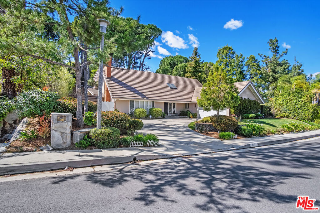 4115 Coldstream Terrace