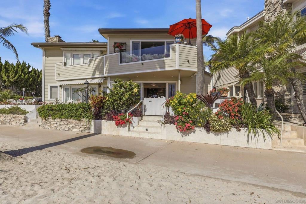 2954 Bayside Walk