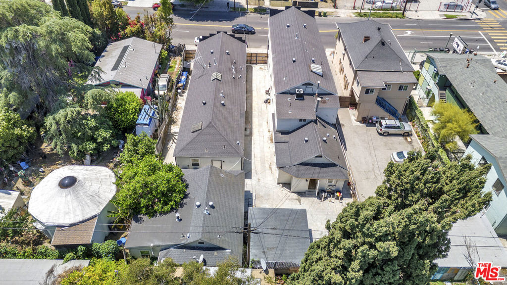 560 N Virgil Avenue