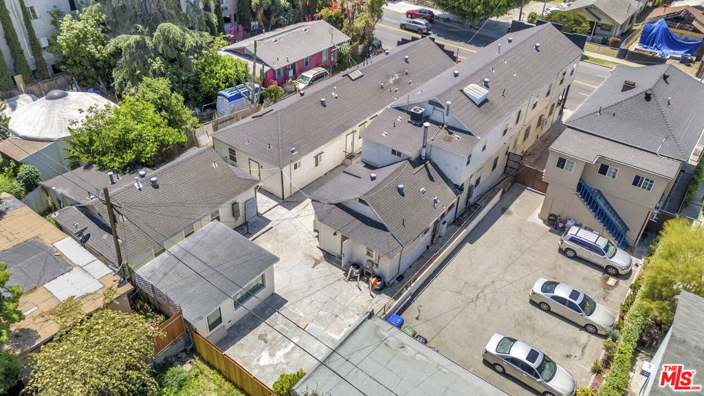 560 N Virgil Avenue