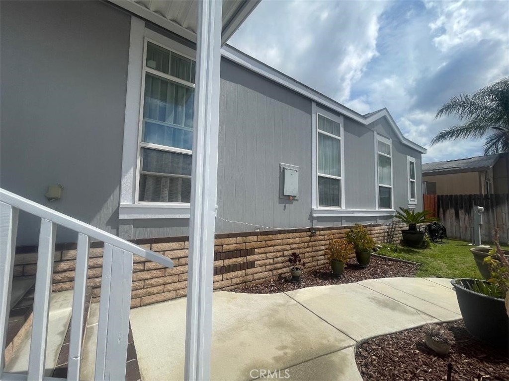 17333 Valley 71E
