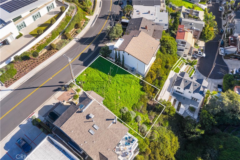 33911 Calle La Primavera