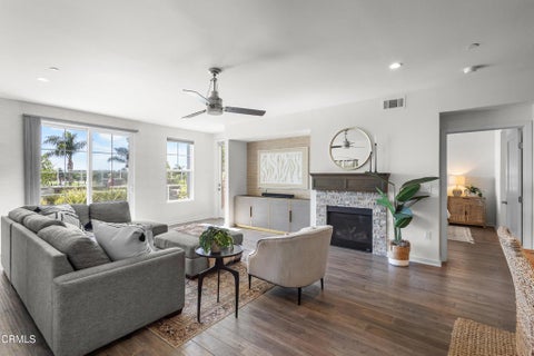 Tiny photo for 4008 Tradewinds Drive, Oxnard, CA 93035 (MLS # V1-39443)
