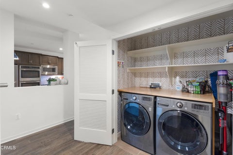 Tiny photo for 4008 Tradewinds Drive, Oxnard, CA 93035 (MLS # V1-39443)