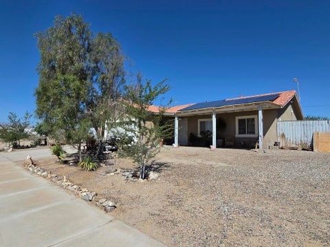Photo of 956 Brazil Avenue, Salton City, CA 92274 (MLS # 219154393DA)