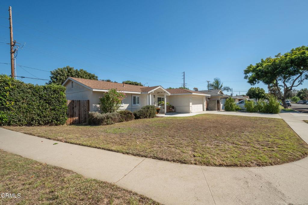 894 Barton Avenue